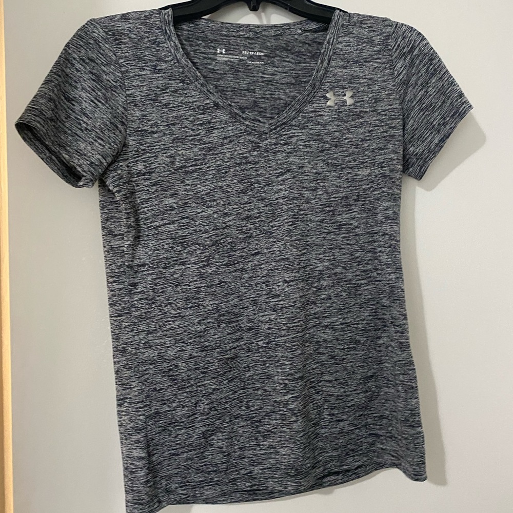 Under Armor Heatgear t-shirt